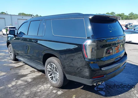 2025 Chevrolet Suburban 4Wd Z71 z USA, uszkodzony, nr VIN 1GNS6DRD9SR219985